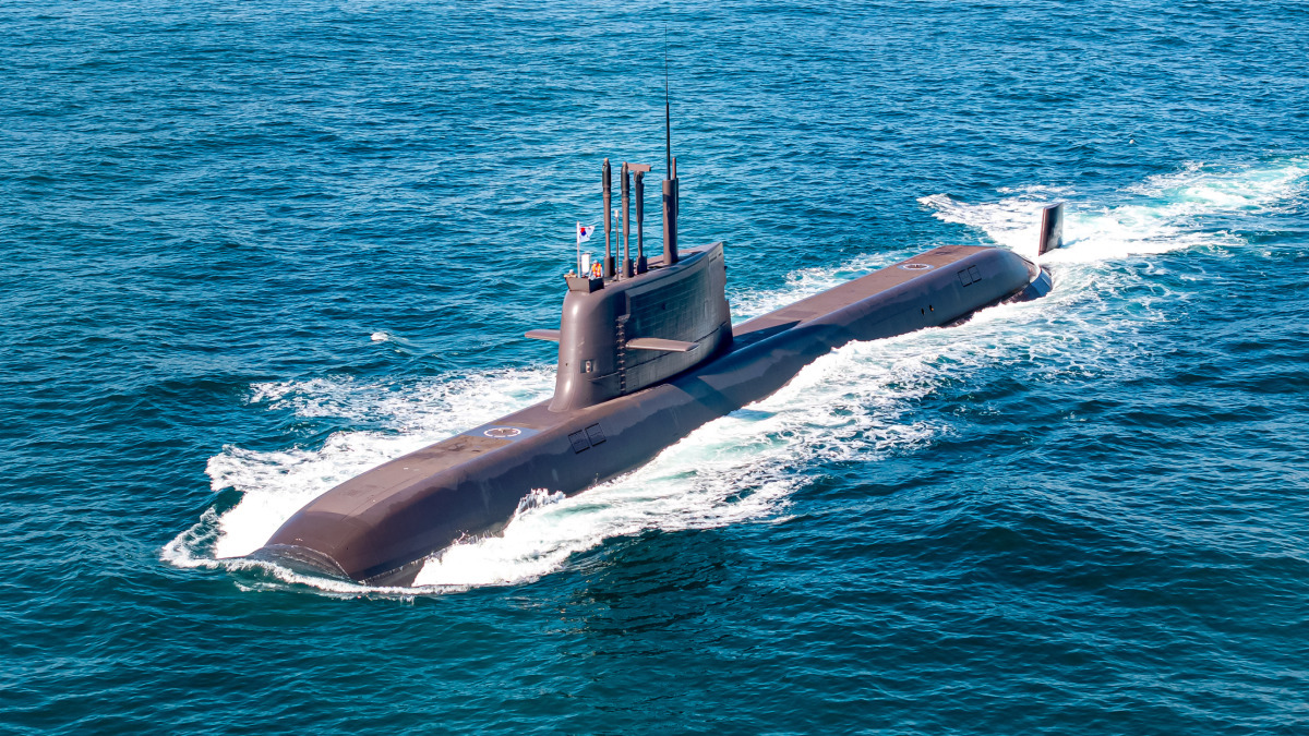 Peru-Signs-Joint-Submarine-Development-Agreement.jpg