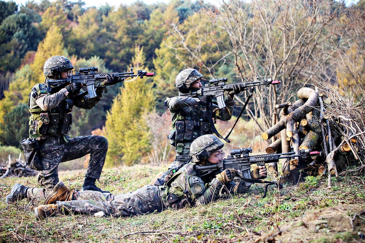 South-Koreas-Army-Develops-Scenario-for-Scientific-Training006-scaled-1.jpg