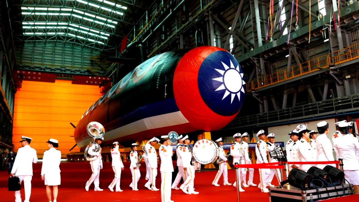 Taiwan-to-use-British-made-engines-for-submarines-1.jpg