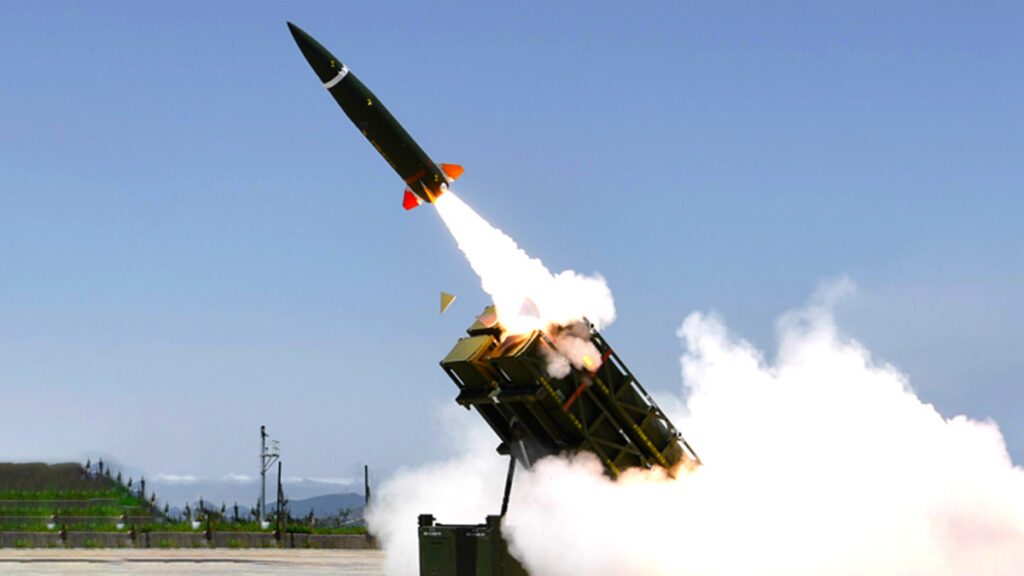 South-Koreas-tactical-surface-to-surface-guided-weapons-thunderstorms-1024x576.jpg