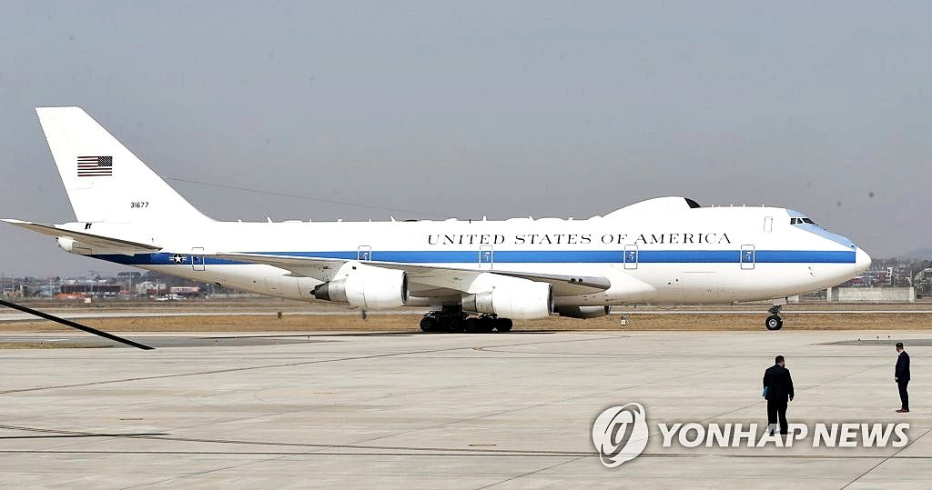 E-4B-Aircraft-Flight-Topic003.jpg