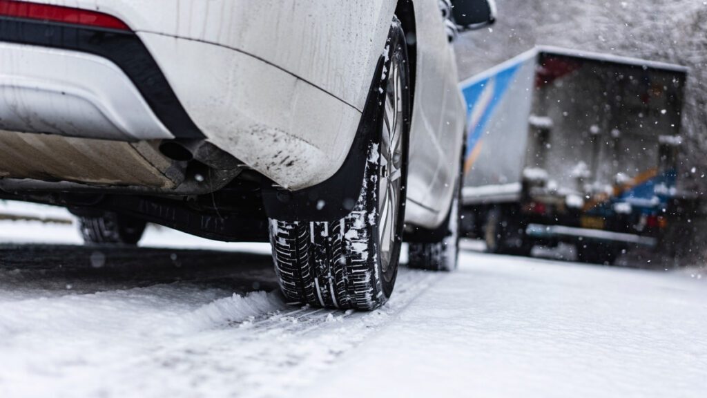 Winter-Vehicle-Care-Tips-4-1024x576.jpg