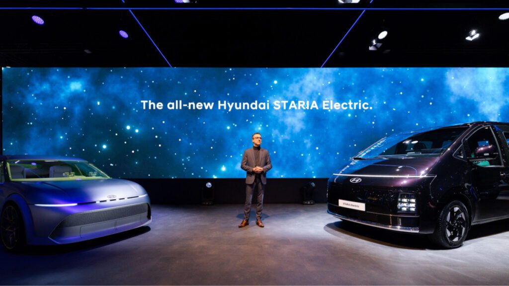 Hyundai-Staria-EV-Unveils-5-1024x576.jpg