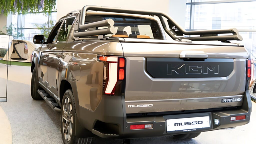 KGM-Pickup-Musso-Unveiled-6-1024x576.jpg