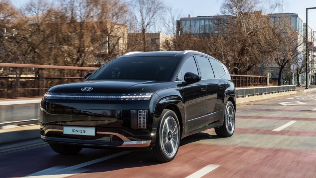 Ioniq9-Korea-Car-of-the-Year-5-1024x576.jpg