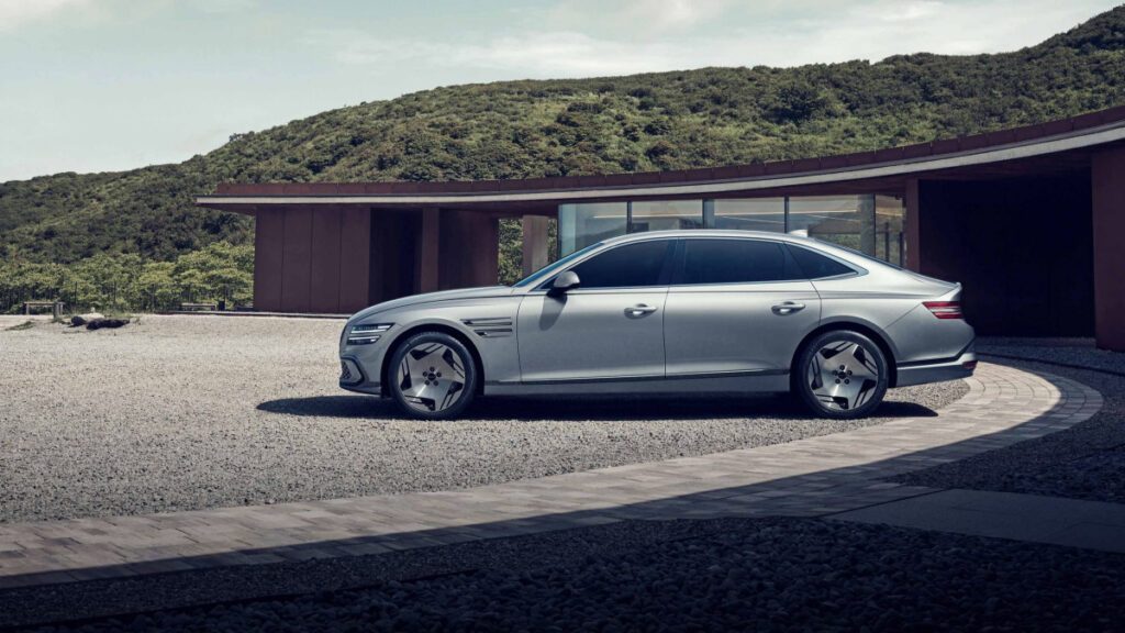 Genesis-G80-EV-on-sale-in-December-1024x576.jpg