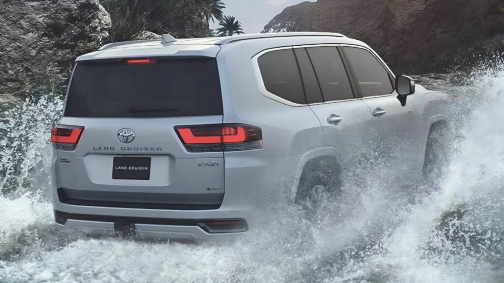 Toyota-Land-Cruiser-HEV-5-1024x576.jpg