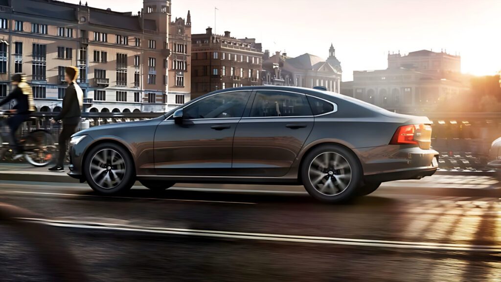 Volvo-S90-Used-Car-Popular-1024x576.jpg