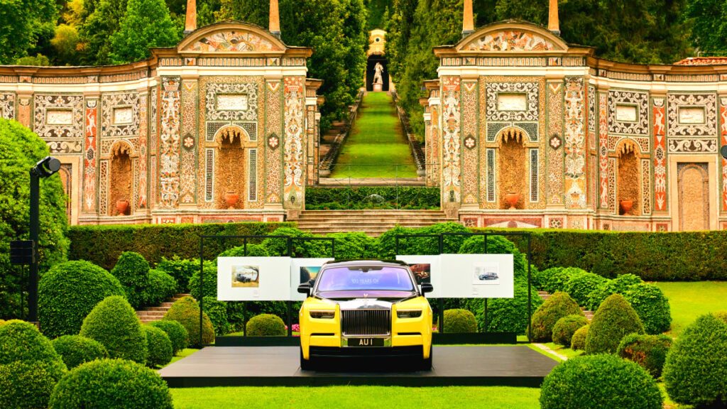 Rolls-Royce-Phantom-Goldfinger-2-1024x576.jpg