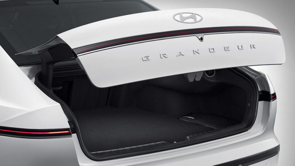 Hyundai-2026-Grandeur-Taxi-launched-7-1024x576.jpg