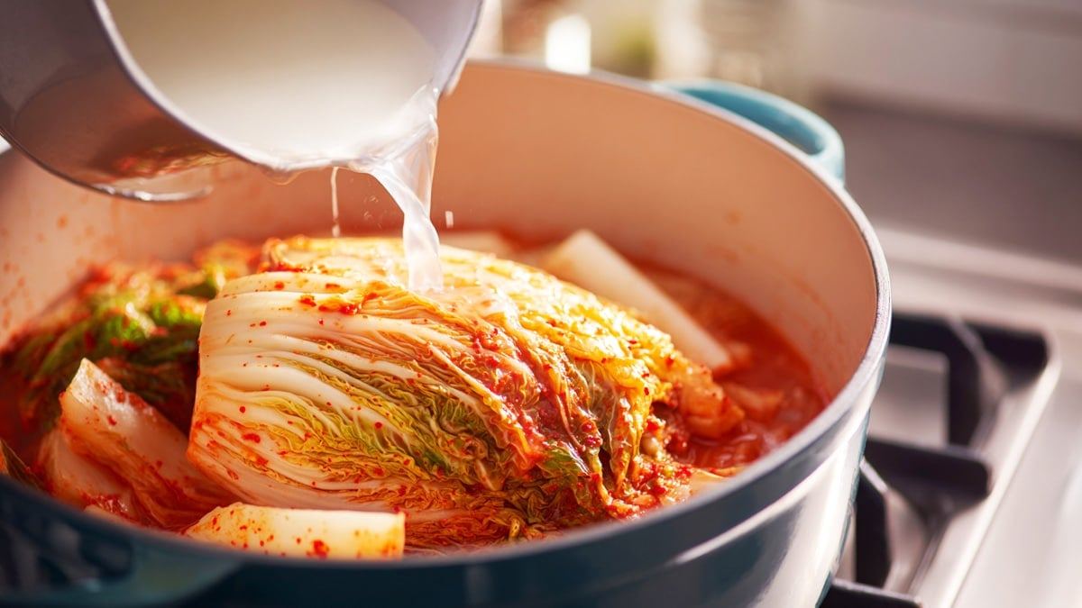 Super-Easy-Kimchi-Stew-Recipe3.jpg