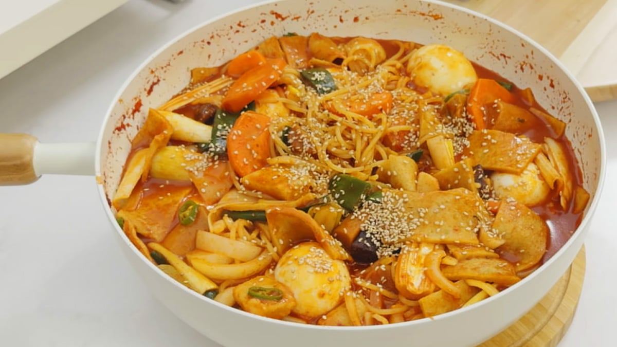 Konjac-Tteokbokki-Recipe2.jpg