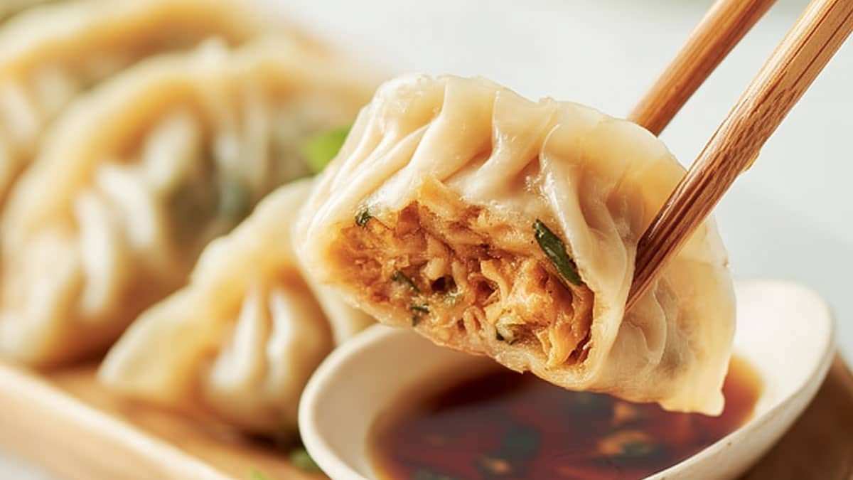 kimchi-dumplings5.jpg