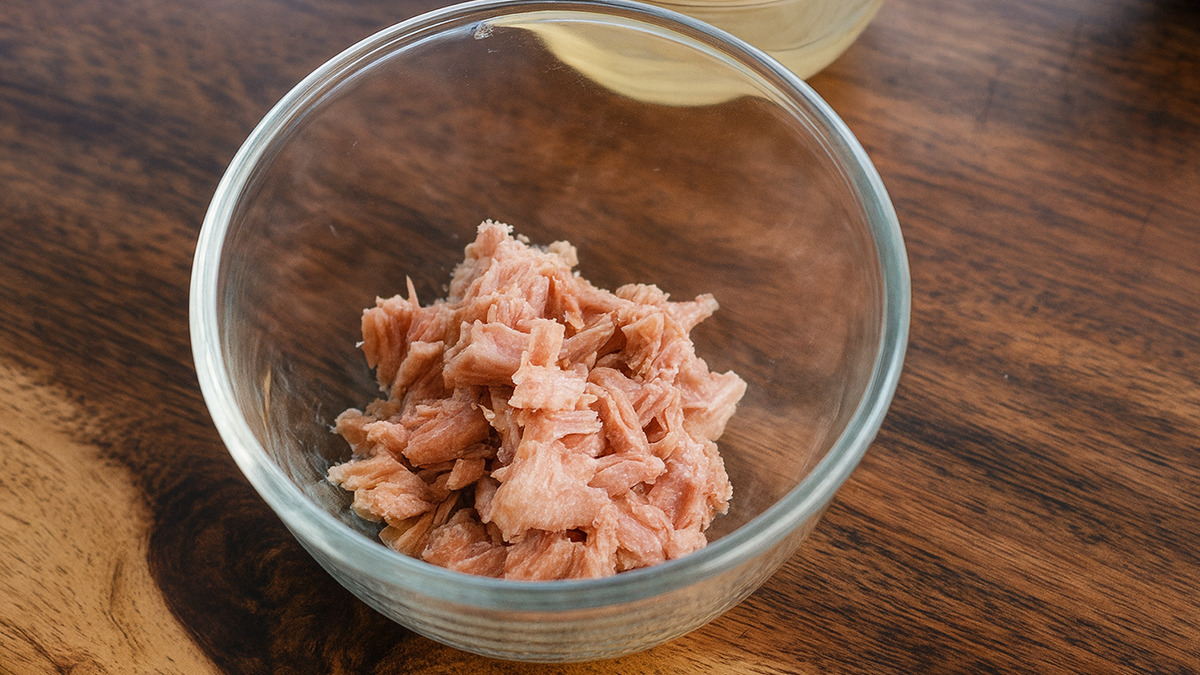 wait-after-opening-canned-tuna-3.jpg