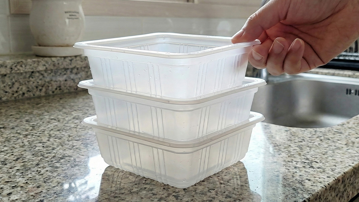 reusing-tofu-containers-to-organize-your-kitchen-2.jpg