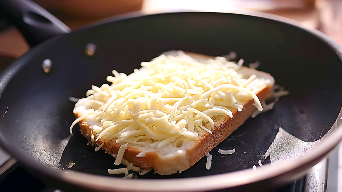 recipe-for-making-chewy-garlic-cheese-toast-4.jpg