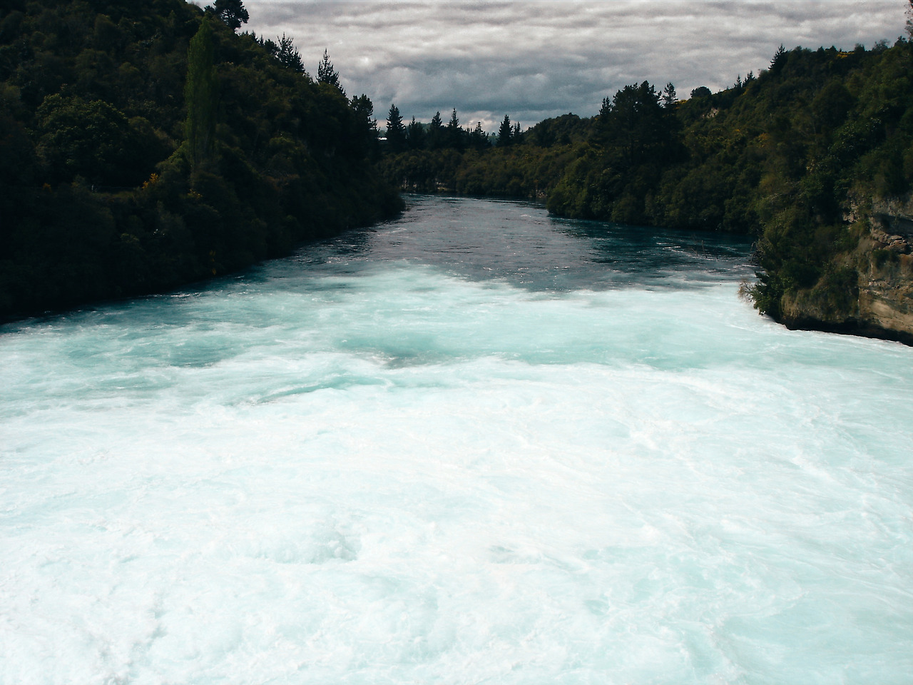 huka falls 08 - minuir.jpg