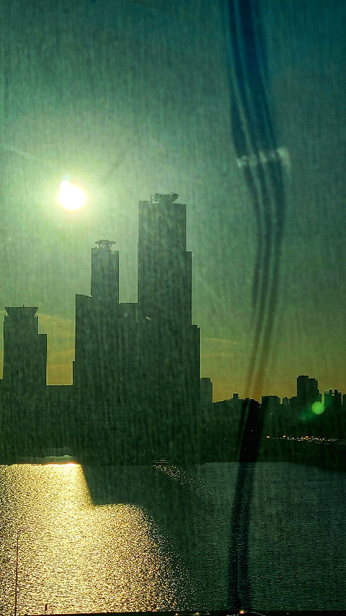 2024.12.03.화 3. 채그로 창밖 오후 풍경 (2).jpg