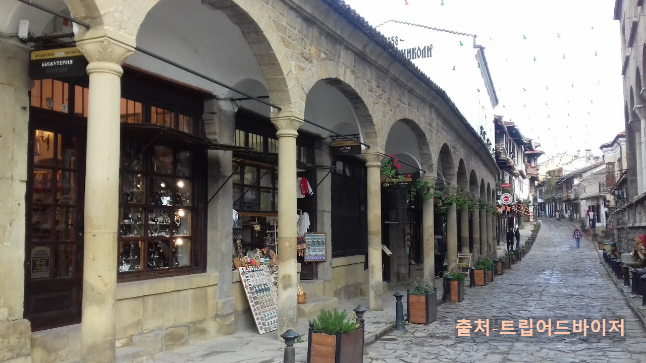 벨리코 구시가-트립어드바이저.jpg