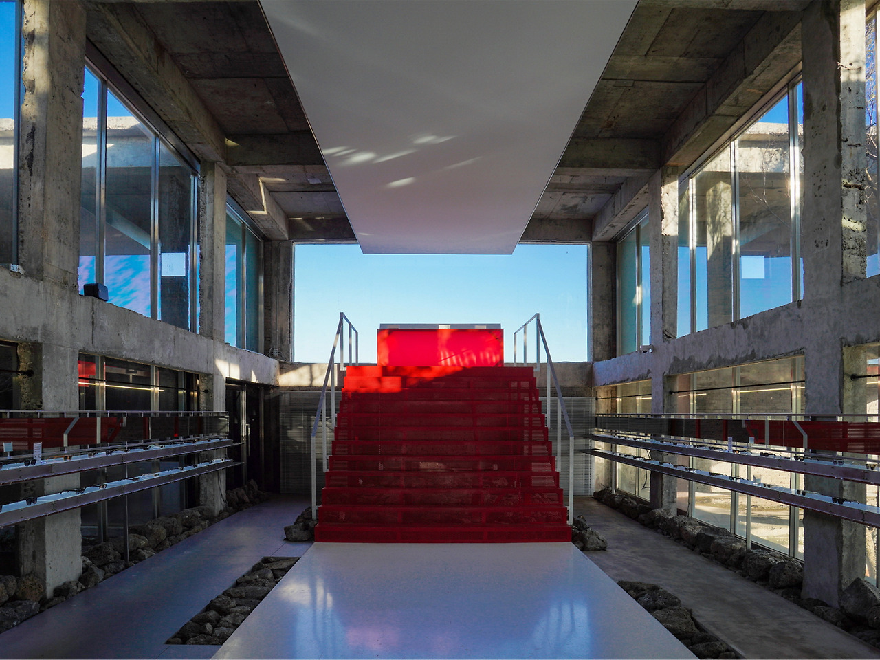 블루 엘리펀트.jpg