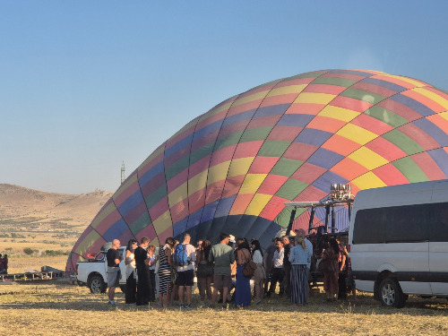 열기구 샴페인.jpg