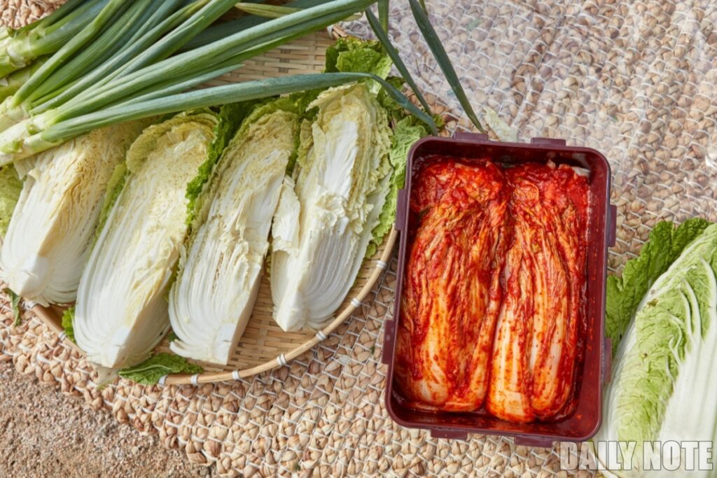 4Is-it-okay-to-eat-Chinese-kimchi-1024x683.jpg