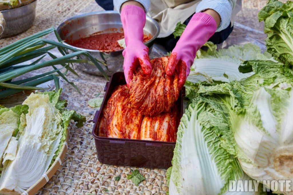 3Is-it-okay-to-eat-Chinese-kimchi-1-1024x683.jpg