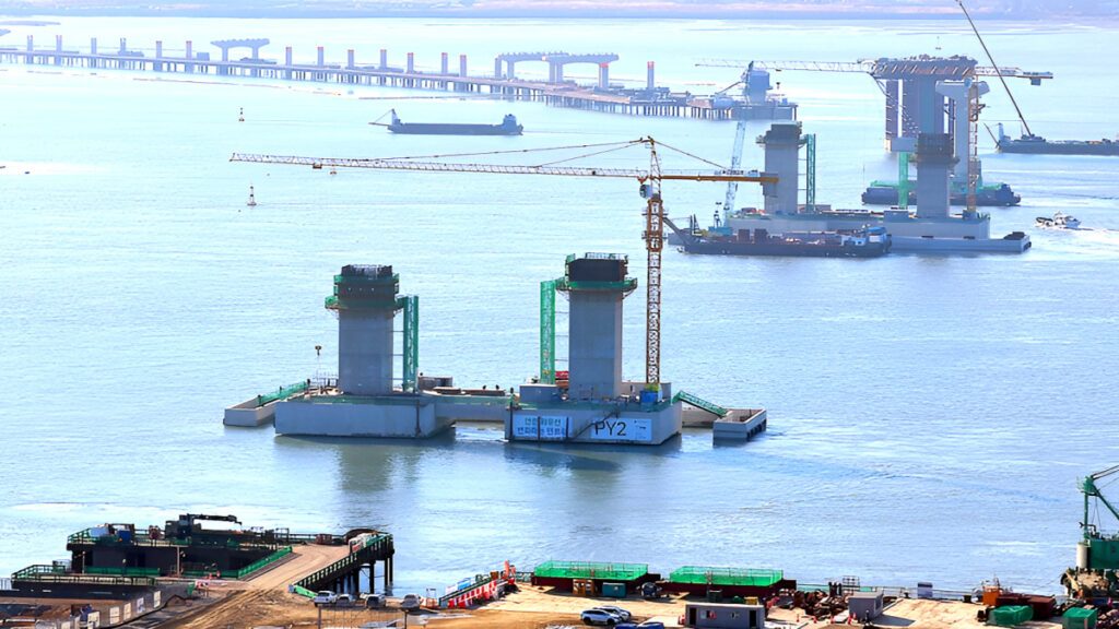 The-3rd-Incheon-Landing-Bridge-1-1024x576.jpg