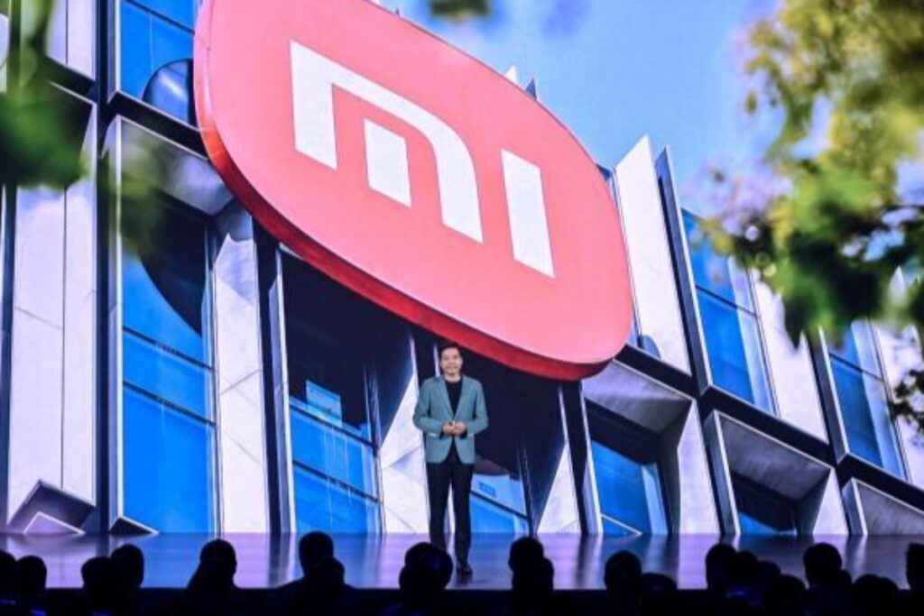 2Xiaomis-strong-appearance-1024x683.jpg