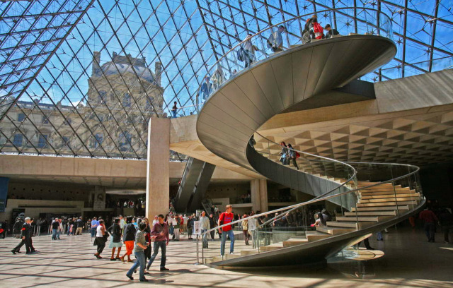 매일신문20240321 역사와 현대의 공존, 프랑스 파리 박물관들.jpg