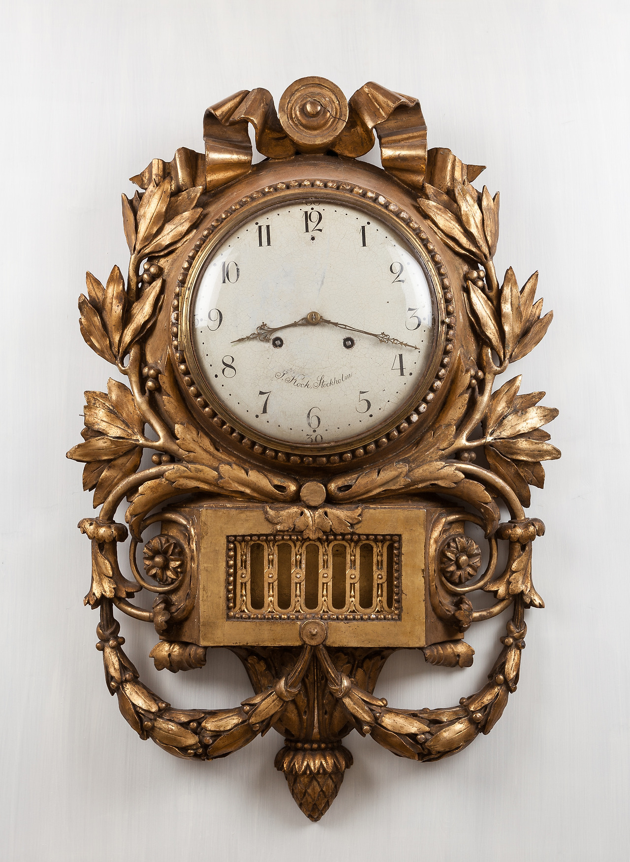 Pendulum_clock_by_Jacob_Kock,_antique_furniture_photography,_IMG_0931_edit.jpg