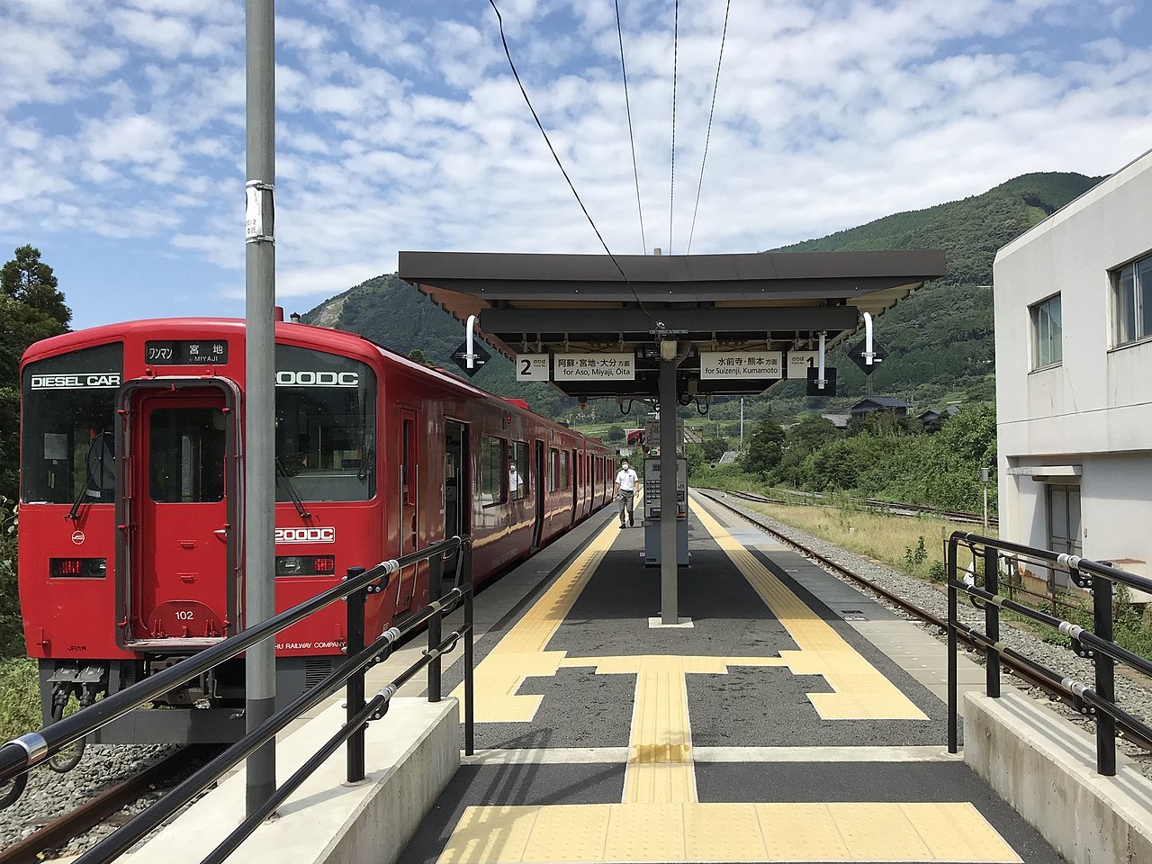 다테노역 지진후.jpg