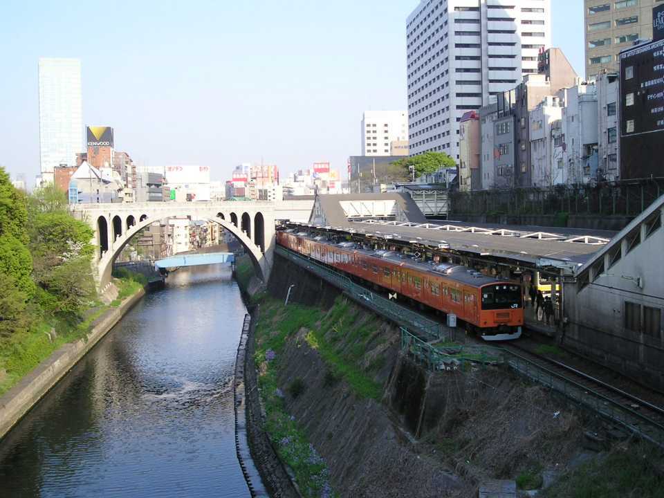 Ochanomizu_hijiribashi01.jpg