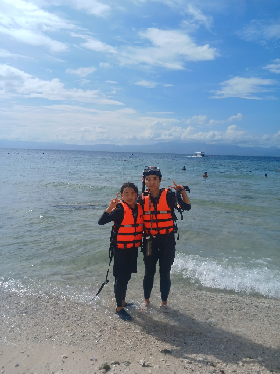 모알보알 밖1.jpg