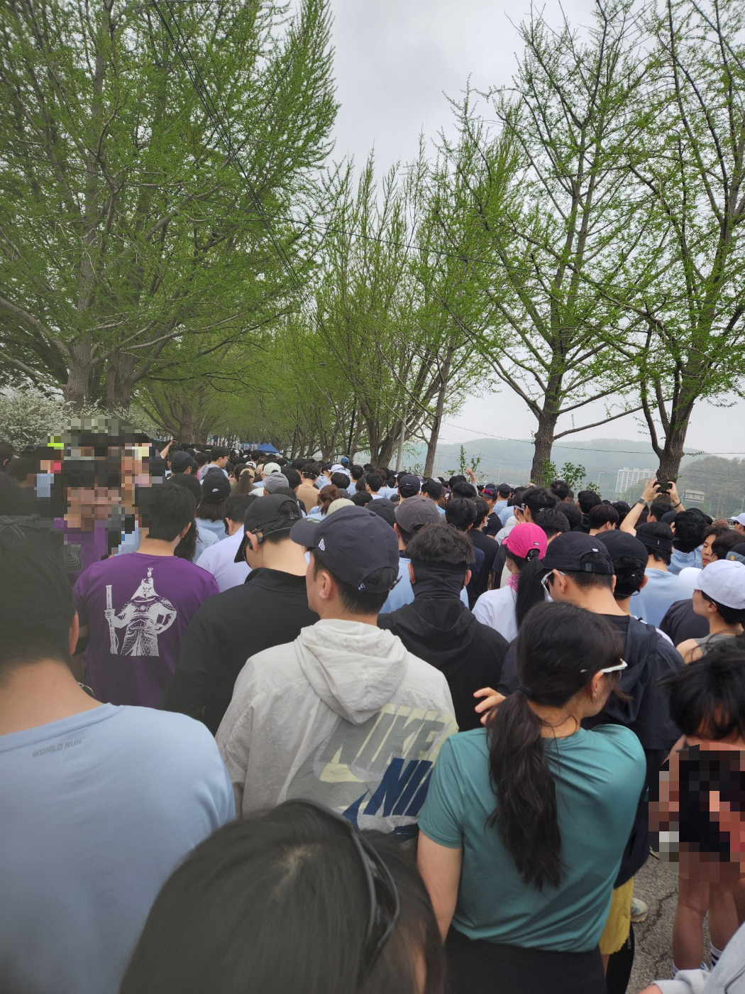 마라톤 사람들.jpg