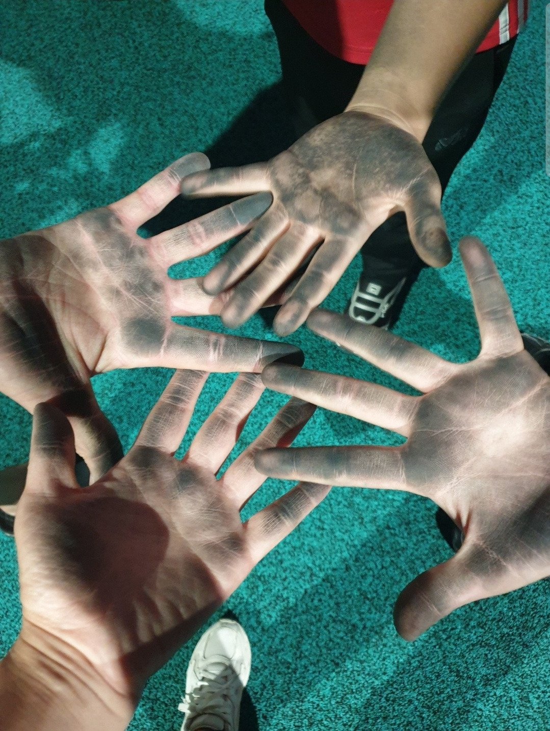 농구연습 손.jpg