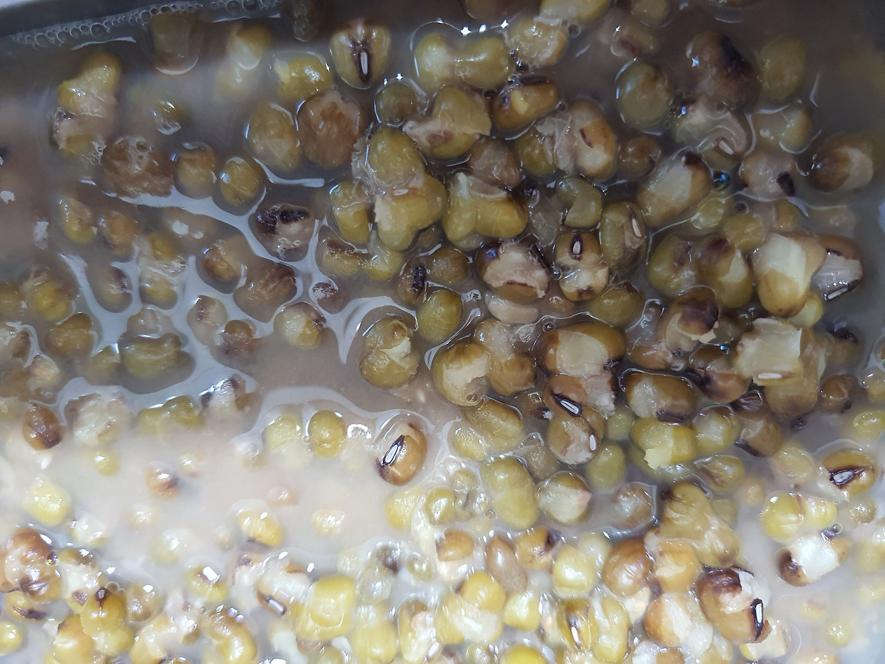 2502 녹두삶은 것.jpg