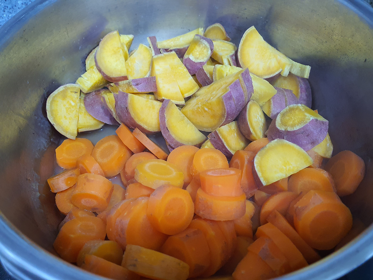 12단순한 삶-고구마.jpg