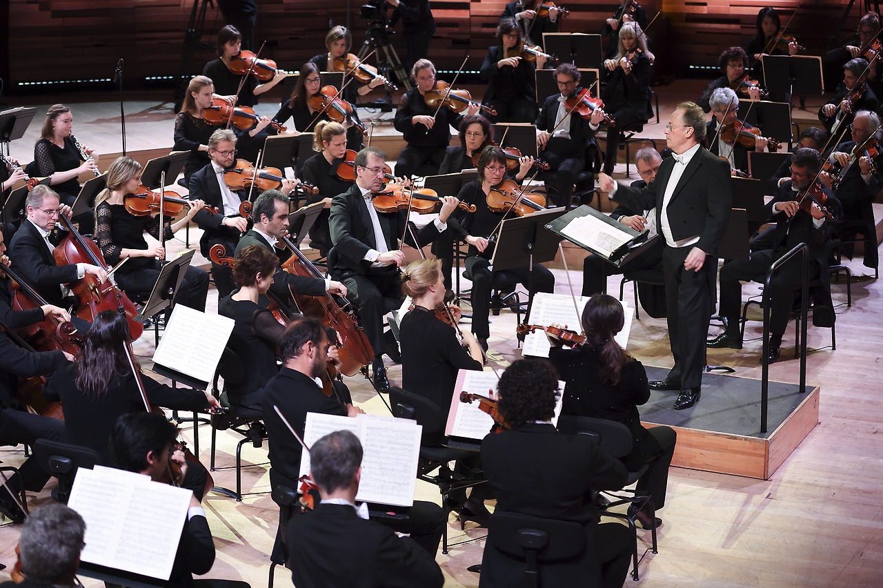 184338-orchestre_de_france_by_christophe_abramowitz_2.jpg