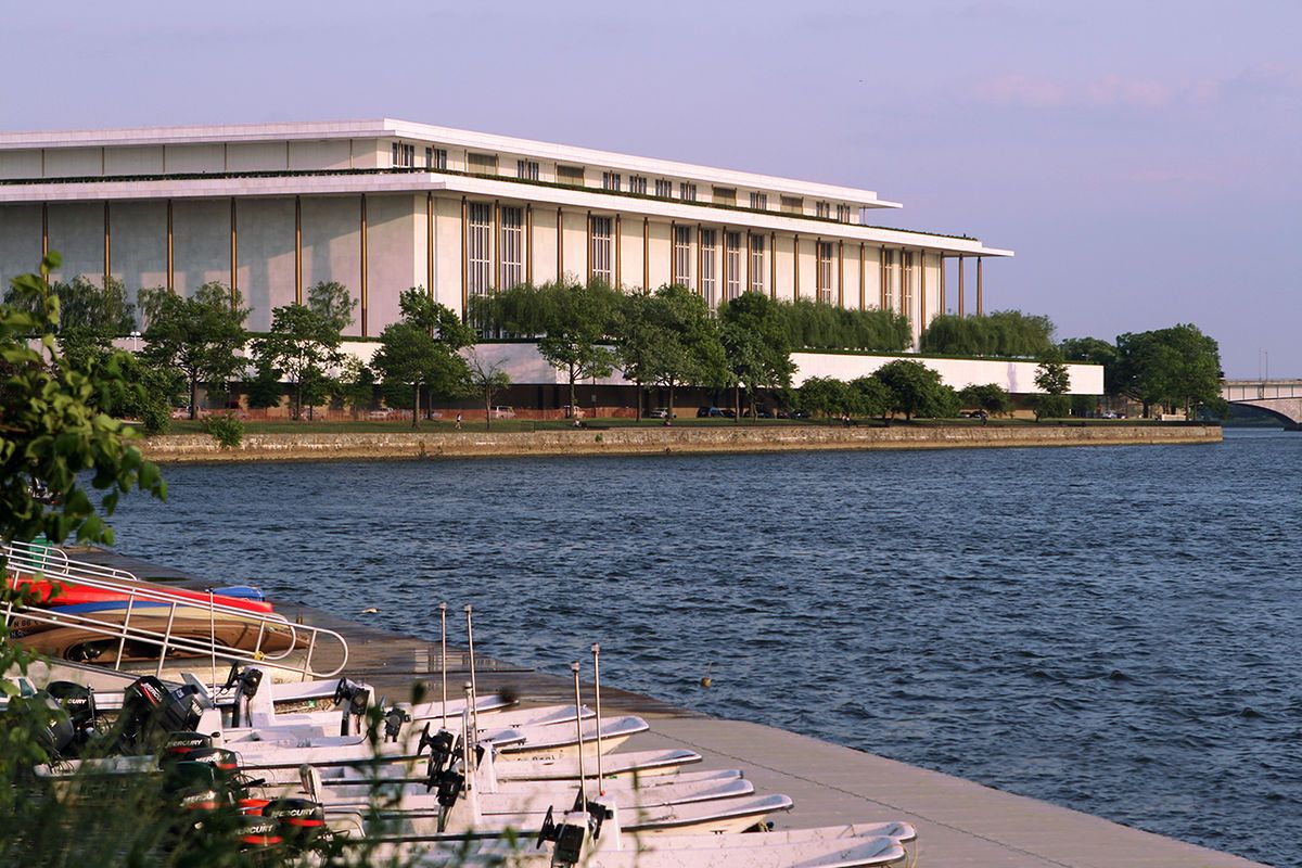 1200px-Kennedy_Center_at_Sunset.jpg
