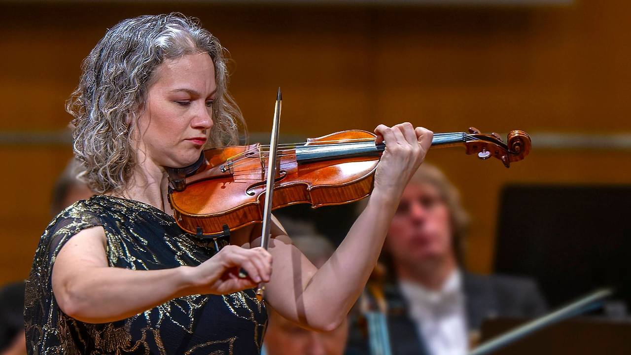 die-amerikanische-violonistin-hilary-hahn-archivbild.jpg