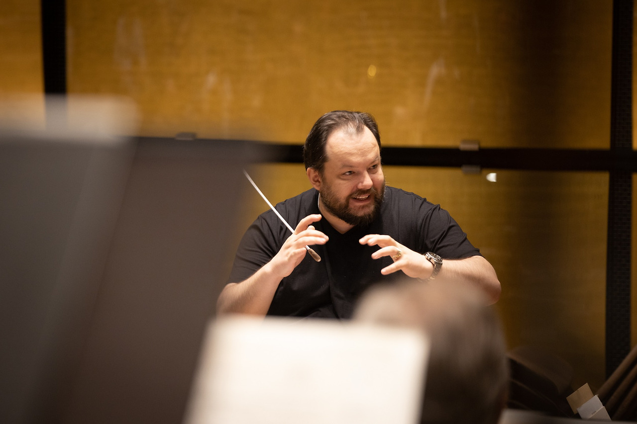 andris-nelsons-vienna.jpg