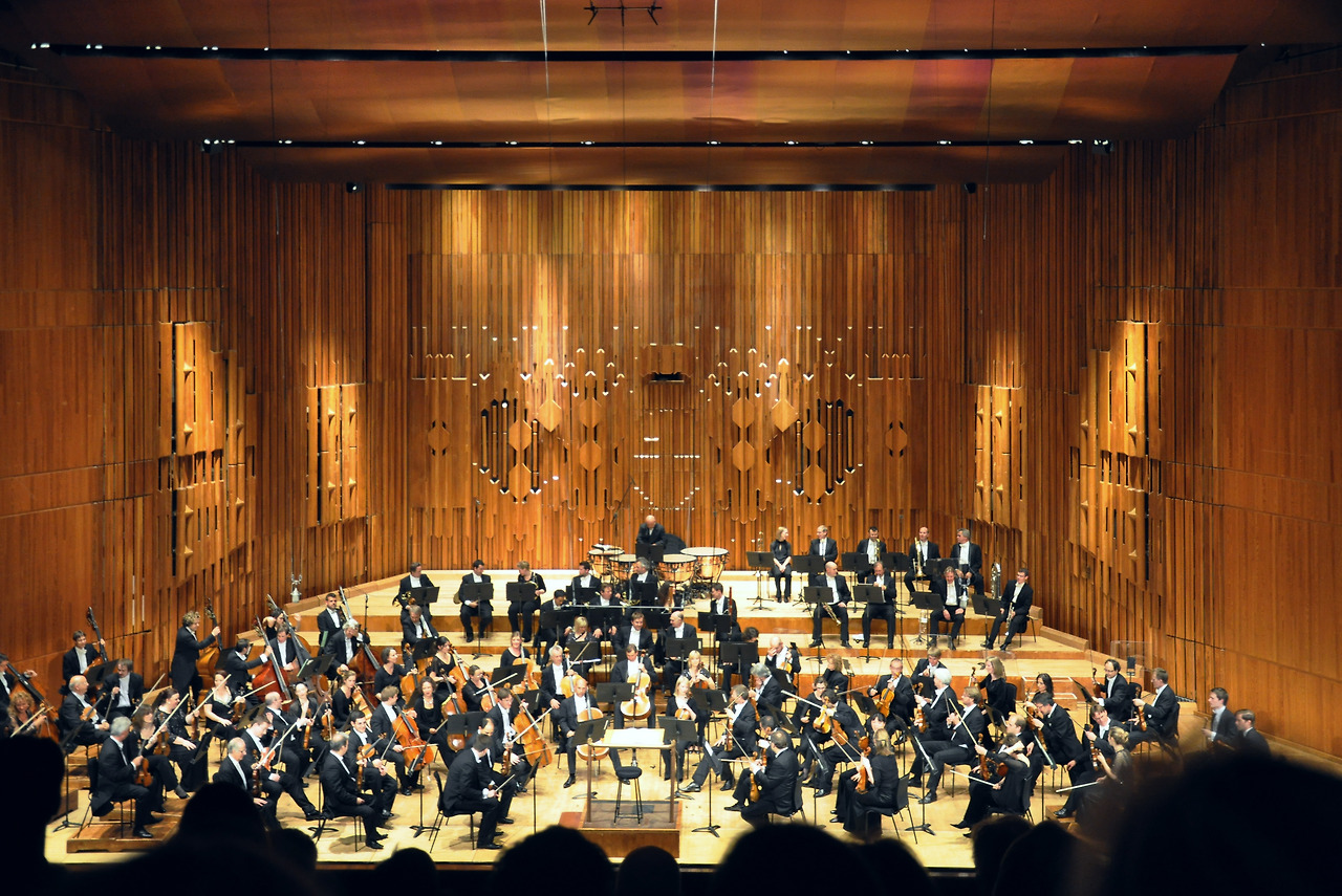 London_Barbican_Hall_LSO_a.jpg