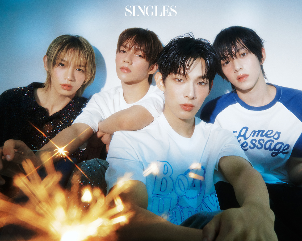 150464145_[싱글즈 8월호] AHOF(아홉) 보도자료 이미지 (2).jpg