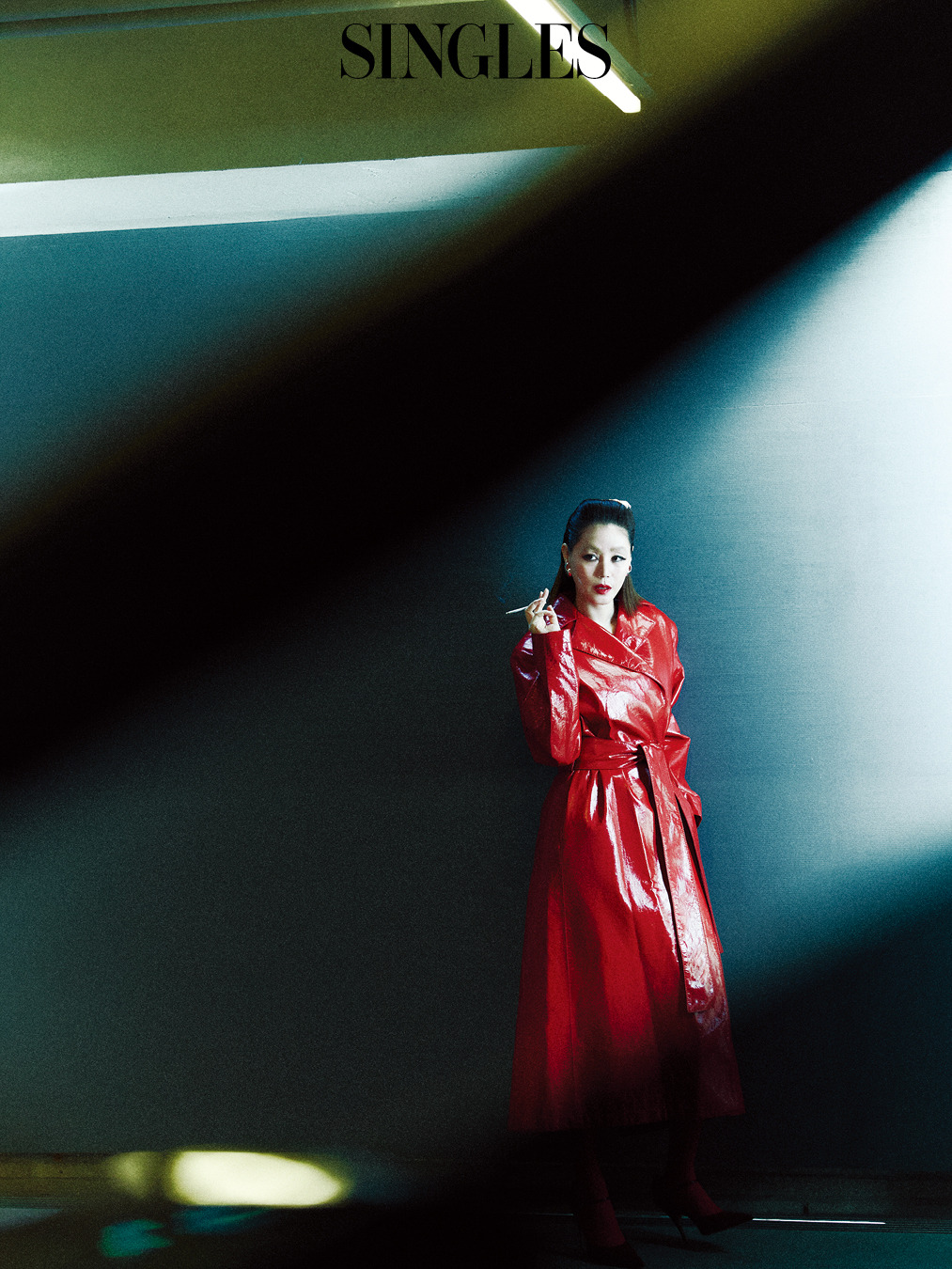 1533321531_[싱글즈 10월호] 김성령 보도자료 이미지 (1).jpg