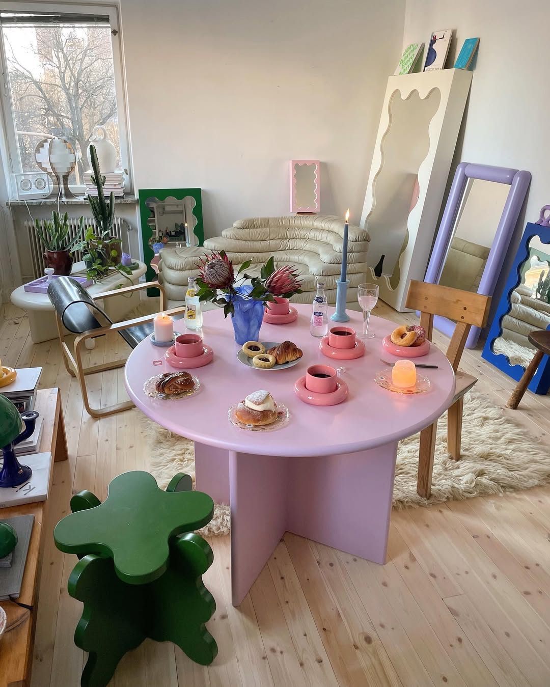 Cups now on World Wide Web -).jpg