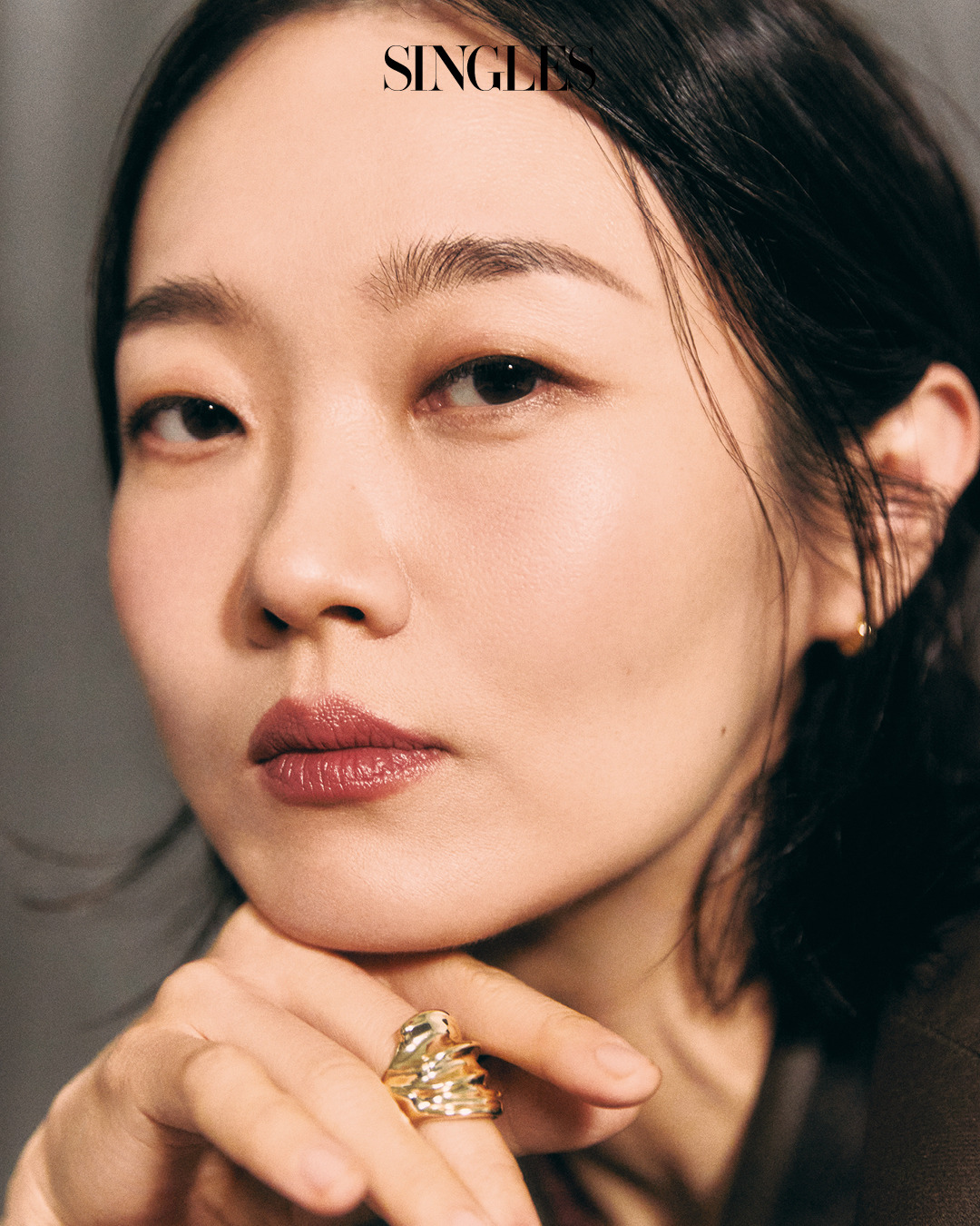 401866729_[싱글즈 7월 호]이봉련 보도자료 (2).jpg