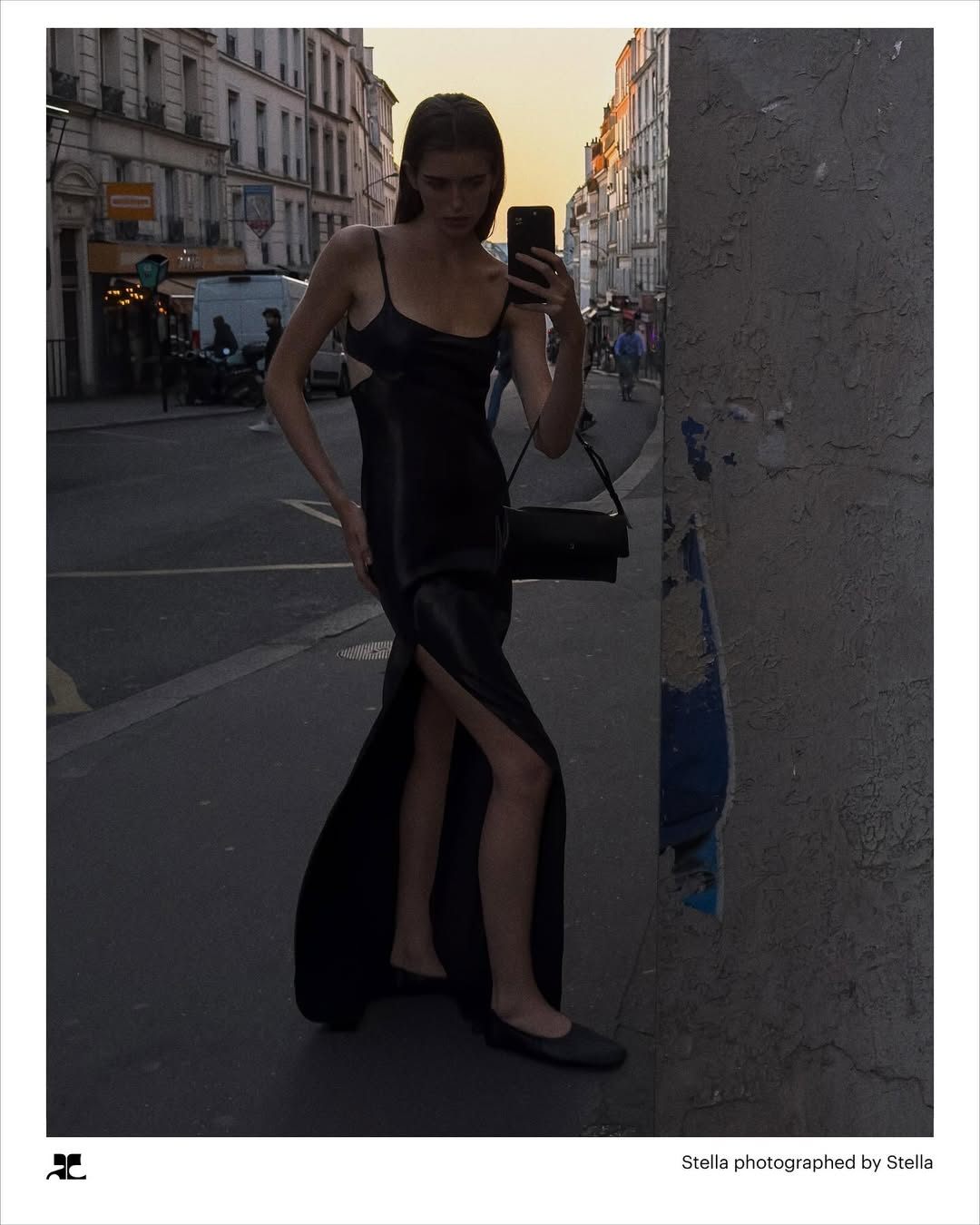 Mirrors of ParisDiscover the looks from @nicolas.difelice’s men and women SS26 precollection.Photographed by @stella.hanan @guipaud_elodieStyling- @_mariechaix_Casting- @dmcasting @piergiorgio @helenaballadinoHair- .jpg