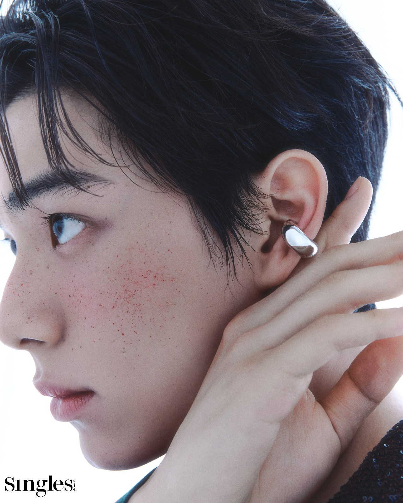 22437340_2410 S-이채민w9.jpg