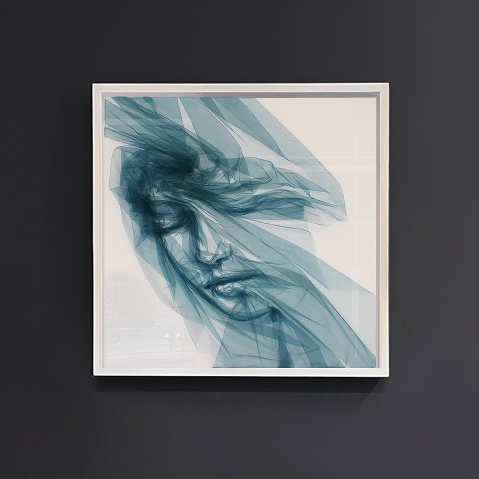 It remains a constant fascination to me that we can experience another form of reality when our eyes are closed. In these works, the idea of fading from physical to non-physical, and vice-versa, aims to express this.jpg